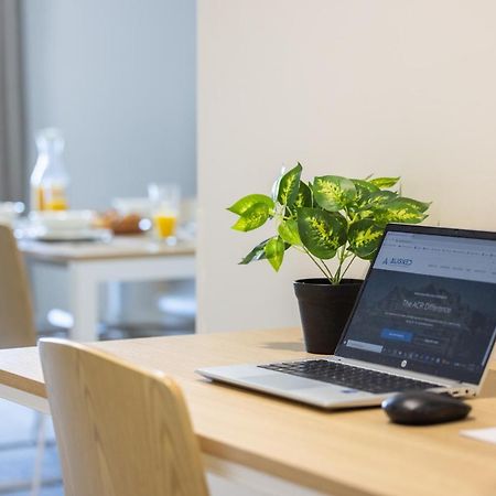 Aligned Corporate Residences מקיי מראה חיצוני תמונה